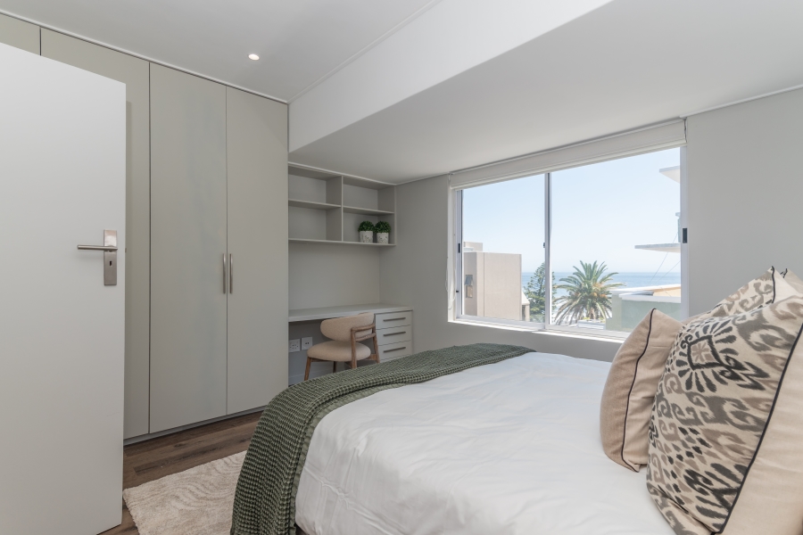 To Let 3 Bedroom Property for Rent in Sea Point Western Cape